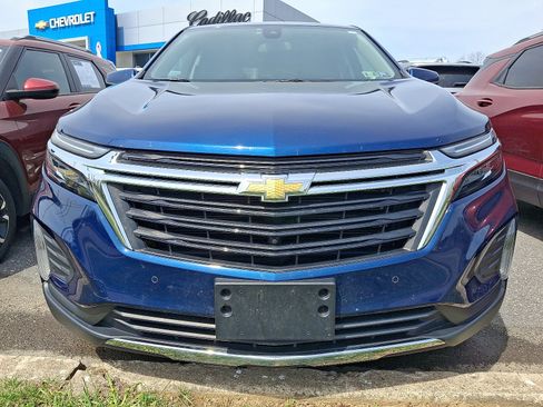 Used 2022 Chevrolet Equinox LT image 2