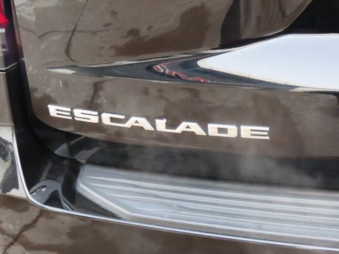 Used 2023 Cadillac Escalade Sport image 22