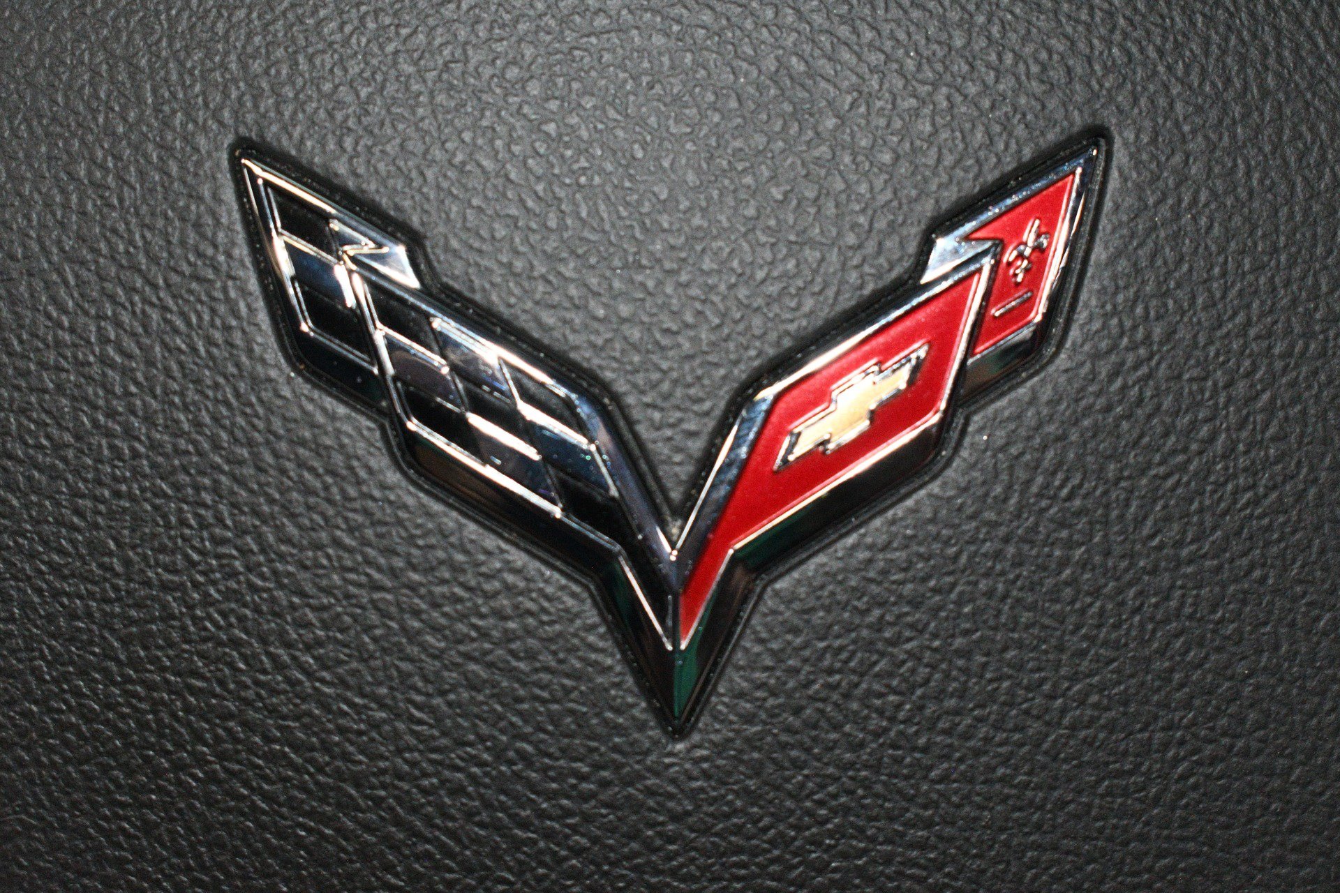 Used 2015 Chevrolet Corvette Z06 w/ 3LZ Preferred Equipment Group RWD image 31