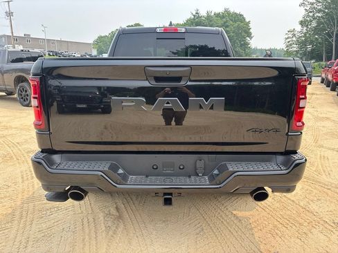 New 2026 RAM 1500 Express AWD/4WD image 4