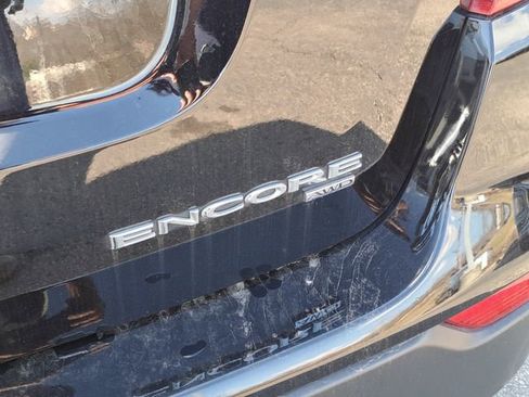 Used 2022 Buick Encore Preferred w/ Safety Package image 5