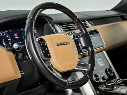 Used 2021 Land Rover Range Rover Long Wheelbase Autobiography image 23