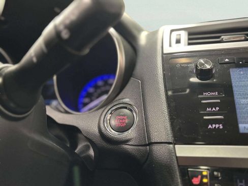 Used 2016 Subaru Outback 2.5i Limited image 28