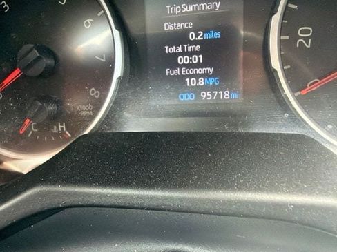 Used 2019 Toyota RAV4 XLE Premium AWD/4WD image 14