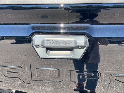 Used 2025 Toyota Tacoma TRD Pro w/ Tow Tech Package AWD/4WD image 9