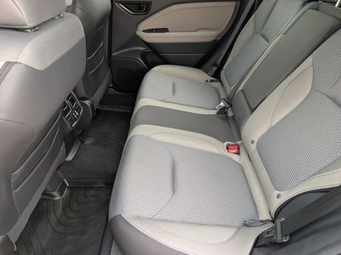 Certified 2025 Subaru Forester Premium w/ Convenience Package #1 AWD/4WD image 19