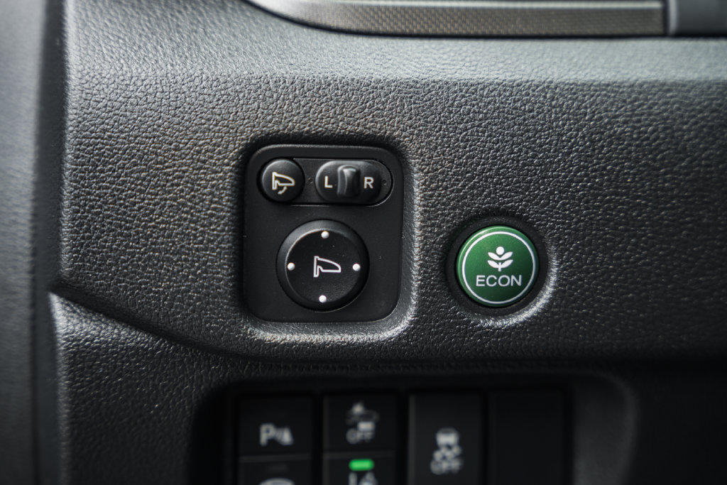 Certified 2025 Honda Passport TrailSport image 47