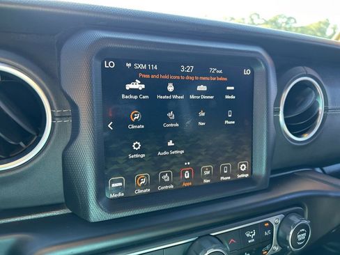 Used 2020 Jeep Gladiator Overland image 33