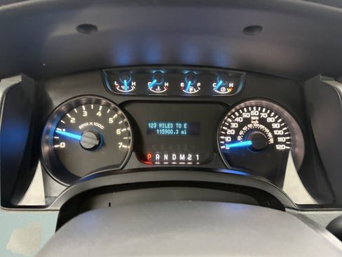 Used 2013 Ford F150 XL w/ Mid Equipment Group RWD image 25
