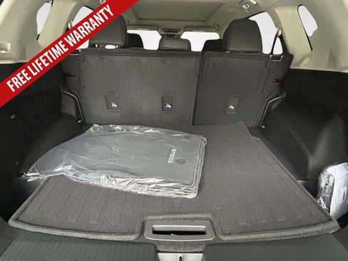 New 2026 Nissan Rogue SV w/ SV Premium Package AWD/4WD image 20
