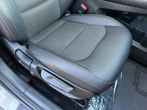 Used 2024 Kia EV6 Light image 41