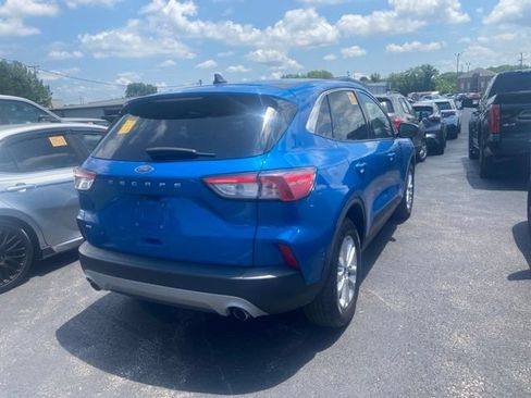 Used 2021 Ford Escape SE FWD image 4