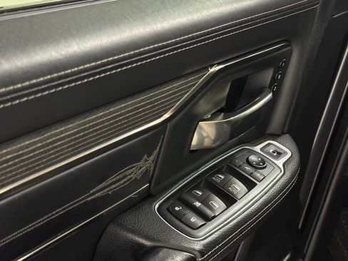 Used 2020 RAM 2500 Limited AWD/4WD image 53