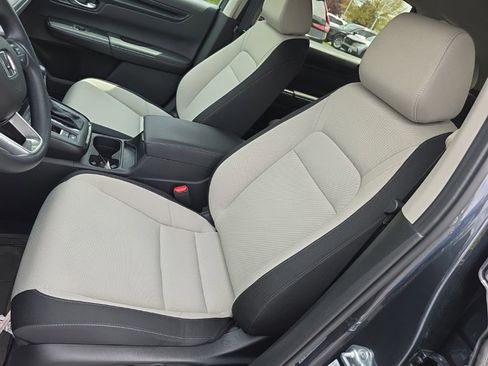 Used 2024 Honda CR-V EX image 11