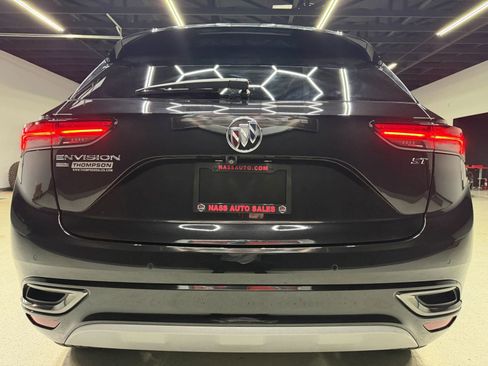 Used 2023 Buick Envision Essence w/ Sport Touring Package image 17