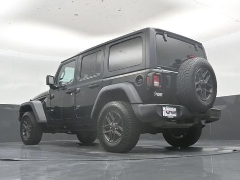 Used 2024 Jeep Wrangler Unlimited Sport AWD/4WD image 49