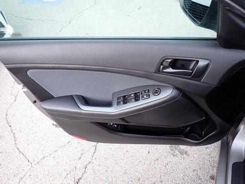 Used 2015 Kia Optima LX image 19