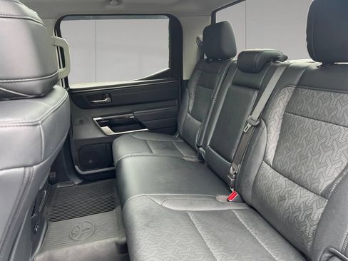 Used 2023 Toyota Tundra Limited AWD/4WD image 16