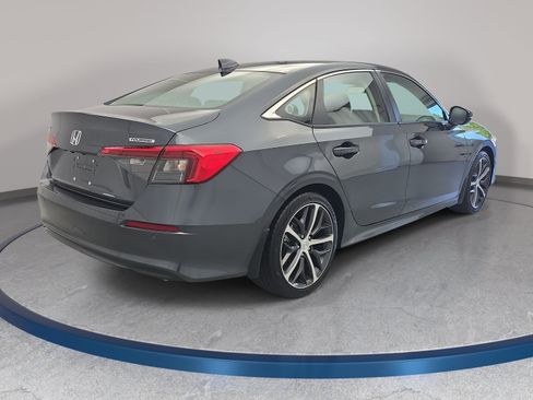 Certified 2024 Honda Civic Touring image 5