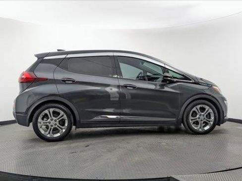 Used 2019 Chevrolet Bolt LT FWD image 9