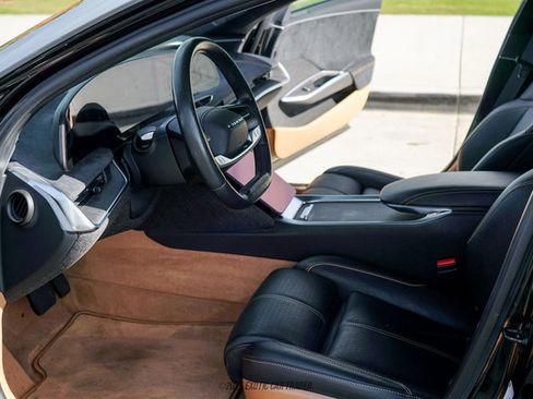 Used 2022 Lucid Air Grand Touring image 28