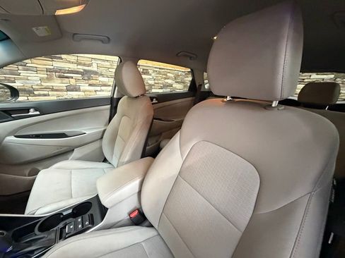 Used 2020 Hyundai Tucson Sport w/ Winter Weather Package image 12