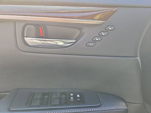 Used 2013 Lexus ES 350 350 image 6