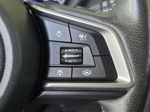 Used 2022 Subaru Ascent Limited AWD/4WD image 30