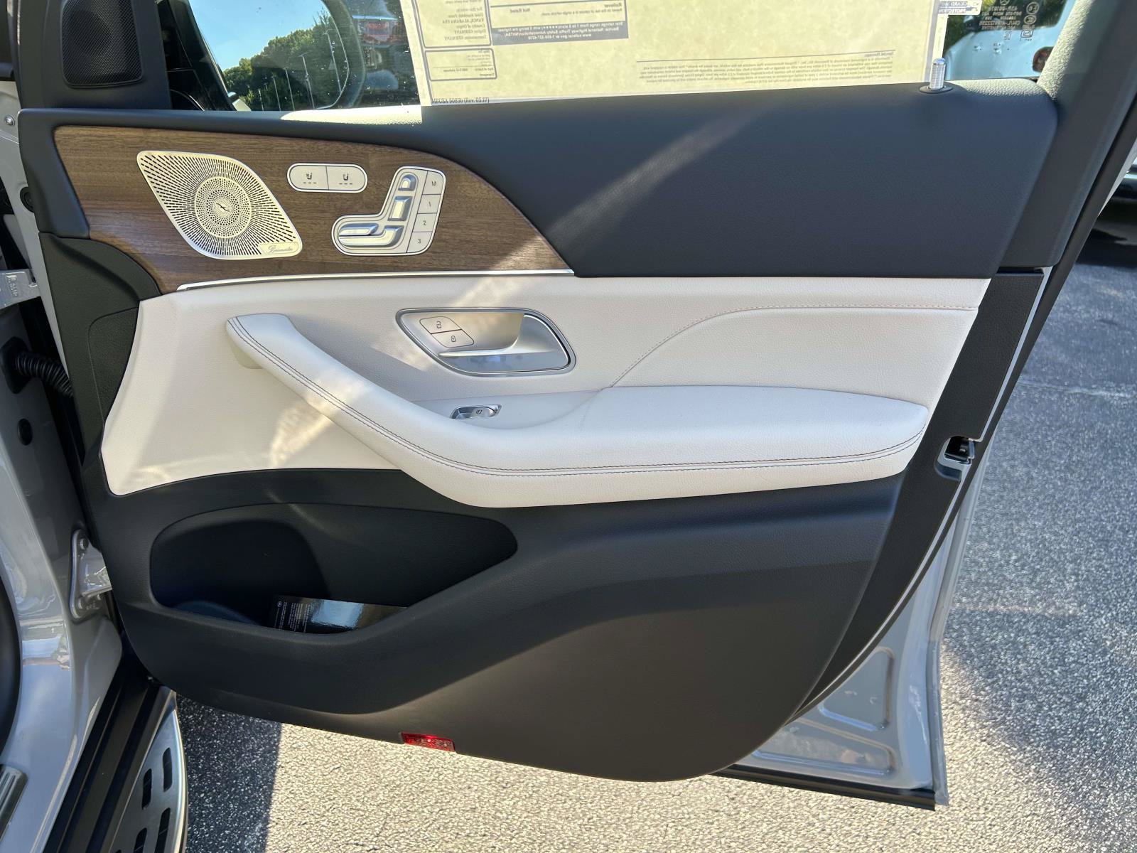 New 2026 Mercedes-Benz GLS 450 4MATIC image 45