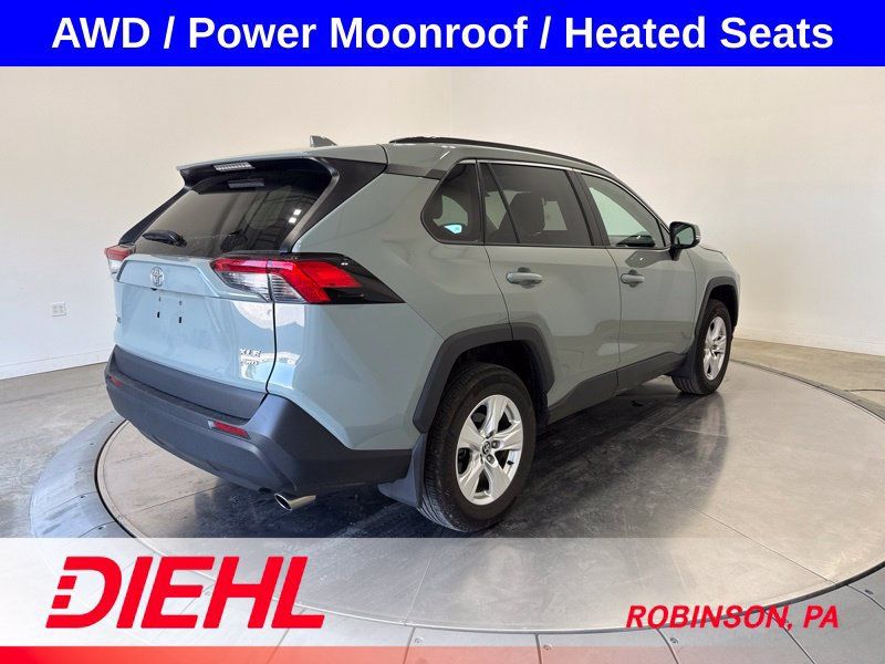 Used 2021 Toyota RAV4 XLE w/ Convenience Package AWD/4WD image 7