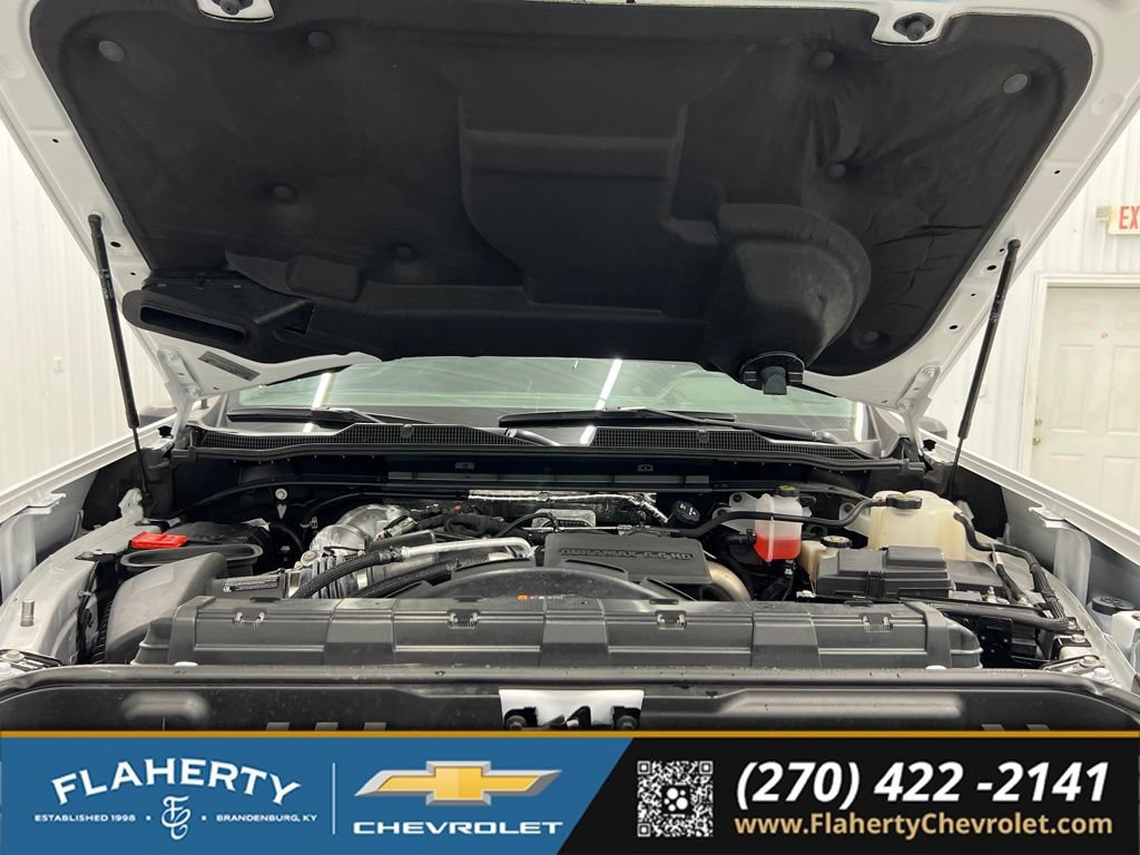 Used 2025 Chevrolet Silverado 2500 LT w/ Convenience Package AWD/4WD image 16