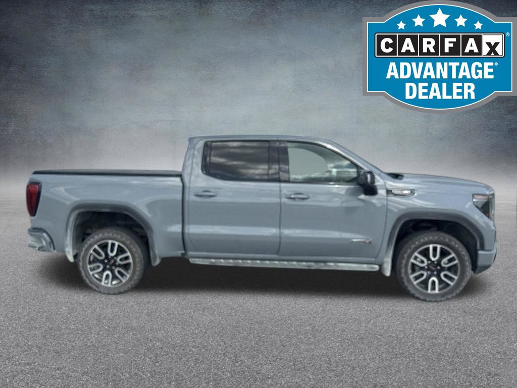 Used 2024 GMC Sierra 1500 AT4 w/ AT4 Premium Package AWD/4WD image 1