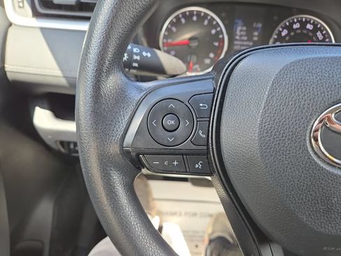 Used 2020 Toyota RAV4 LE w/ All Weather Liner Package FWD image 18