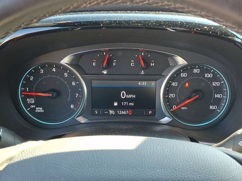 Used 2023 Chevrolet Traverse LT AWD/4WD image 20