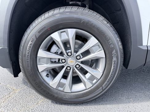 New 2026 Chevrolet Equinox LT image 31