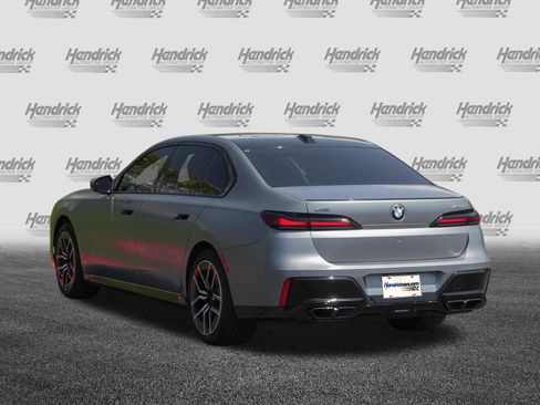 Certified 2023 BMW 760i xDrive AWD/4WD image 6
