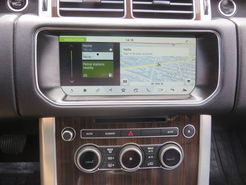 Used 2017 Land Rover Range Rover AWD/4WD image 19
