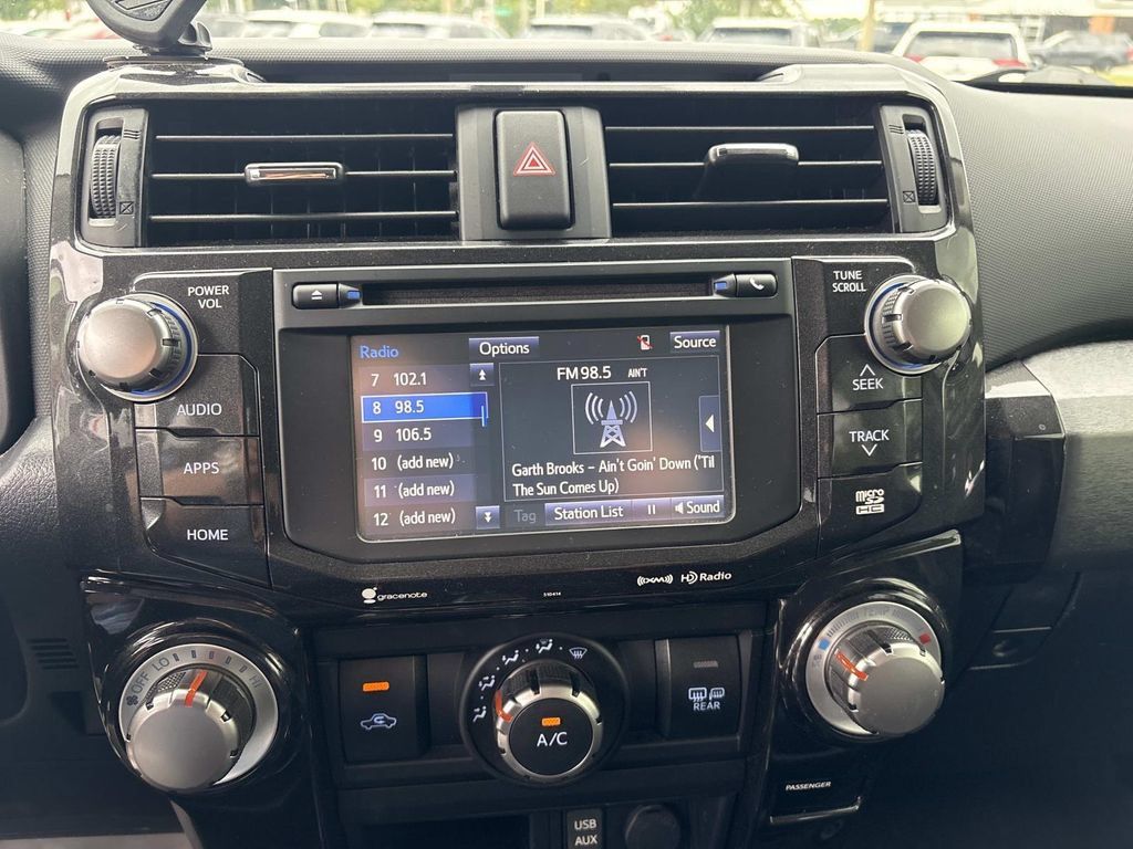 Used 2019 Toyota 4Runner TRD Off-Road Premium AWD/4WD image 15