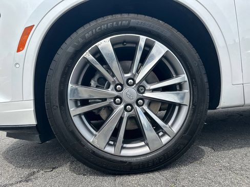 Certified 2024 Cadillac XT6 Premium Luxury w/ Technology Package AWD/4WD image 11