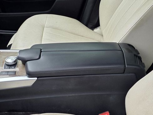 Used 2014 Mercedes-Benz E 350 Sedan w/ Premium 1 Package image 9
