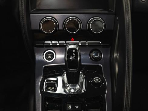 Used 2020 Jaguar F-TYPE Convertible RWD image 14