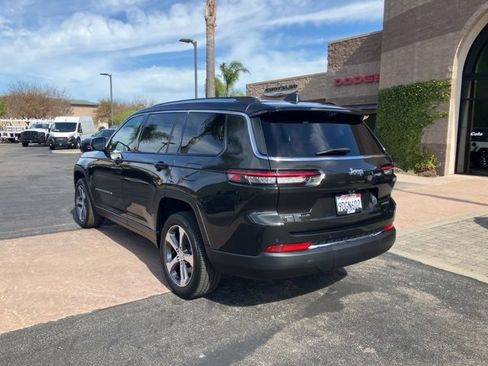 Used 2023 Jeep Grand Cherokee L Limited w/ Luxury Tech Group II image 10