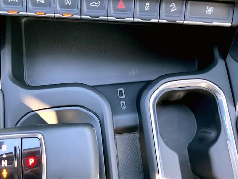 Certified 2023 GMC Sierra 1500 Denali w/ Technology Package image 30