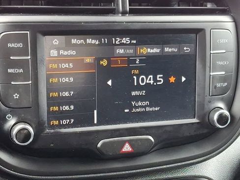 Used 2024 Kia Soul LX w/ Option Group 015 FWD image 15