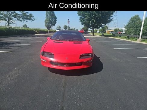 Used 1997 Chevrolet Camaro Z28 w/ Preferred Equipment Group 2 RWD image 3