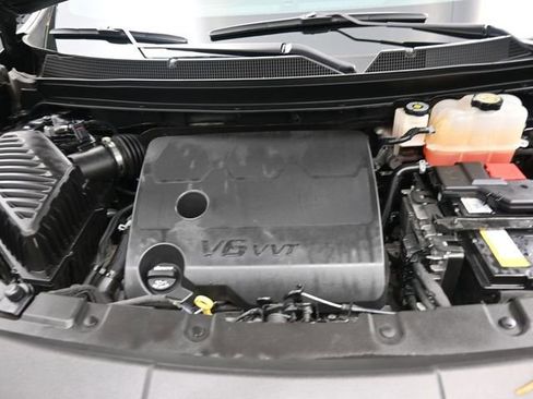 Used 2023 Chevrolet Traverse LT w/ LT Premium Package image 31