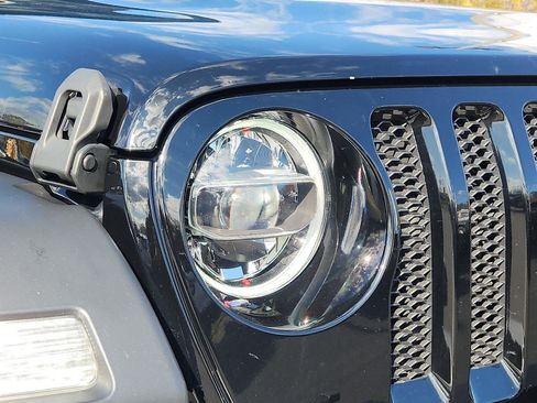 Certified 2022 Jeep Wrangler Unlimited Sport image 10