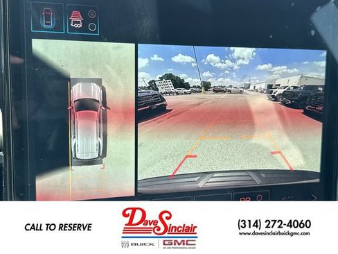 New 2026 GMC Yukon Denali w/ Denali Reserve Package AWD/4WD image 17