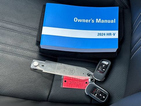 Certified 2024 Honda HR-V EX-L image 10