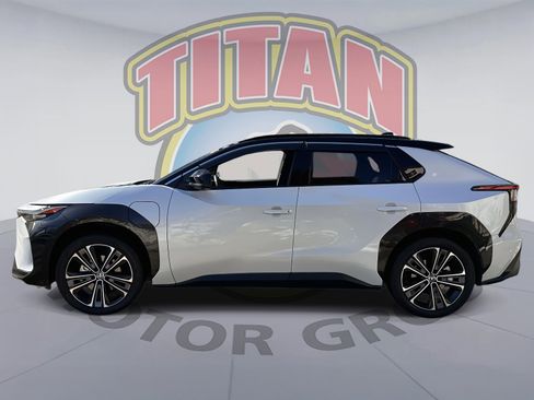 Used 2024 Toyota bZ4X Limited w/ Weather Package image 2